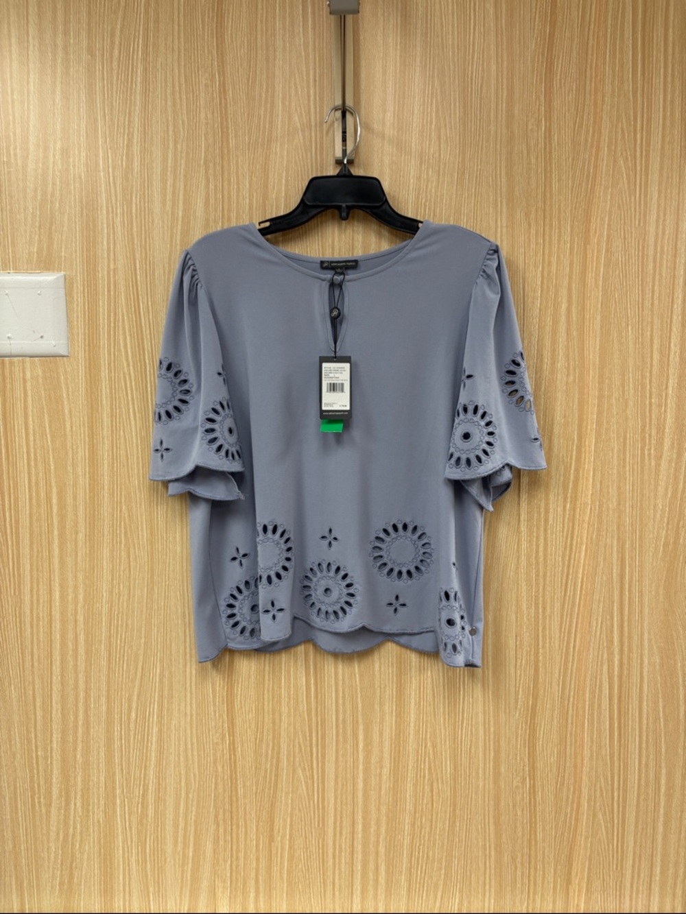NWT Adrianna Papell Blue Cut Out Top Size Large